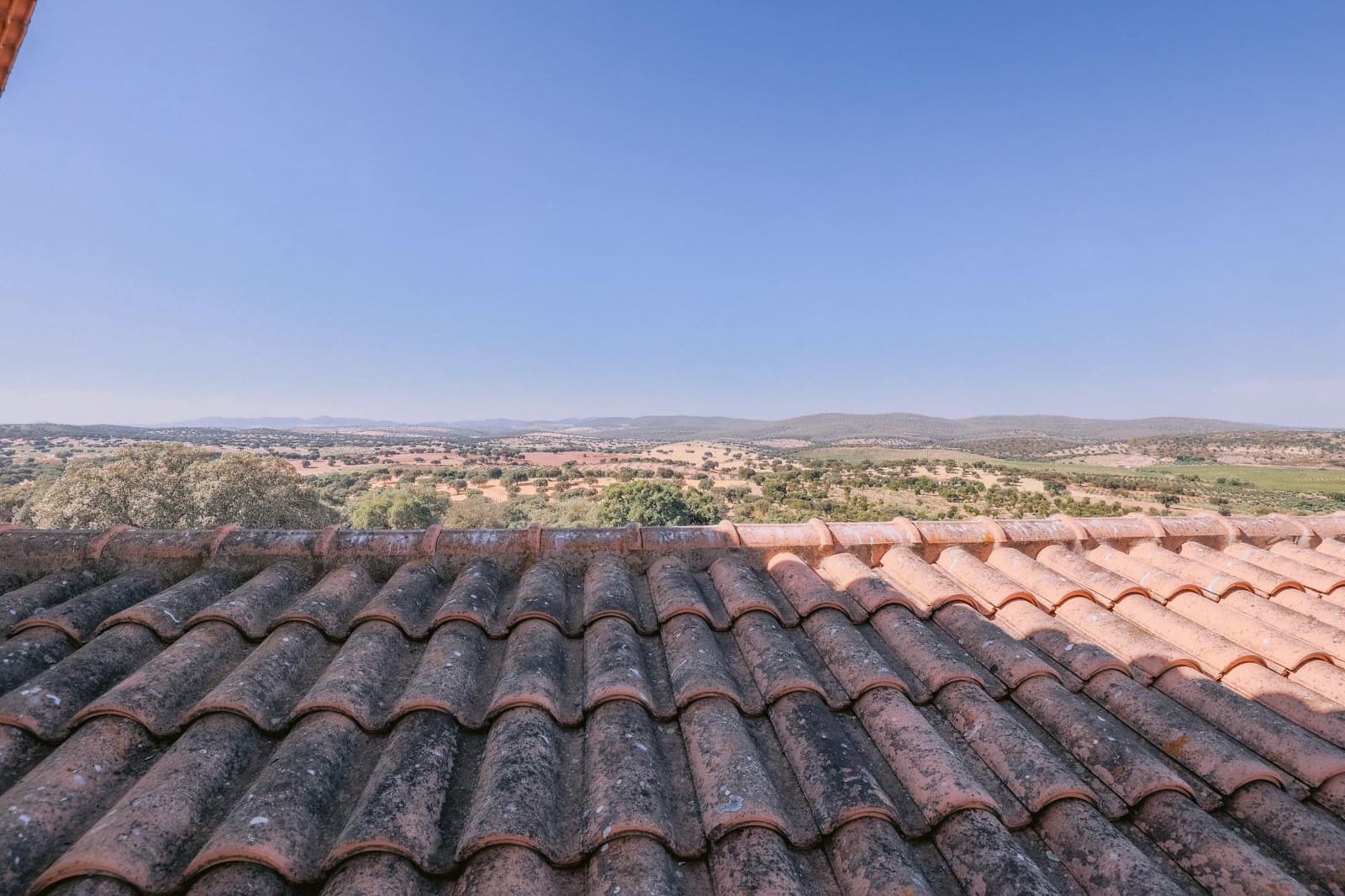 5 bedroom Villa for sale in Hornachos with garage - € 590,000 (Ref: 9977466)