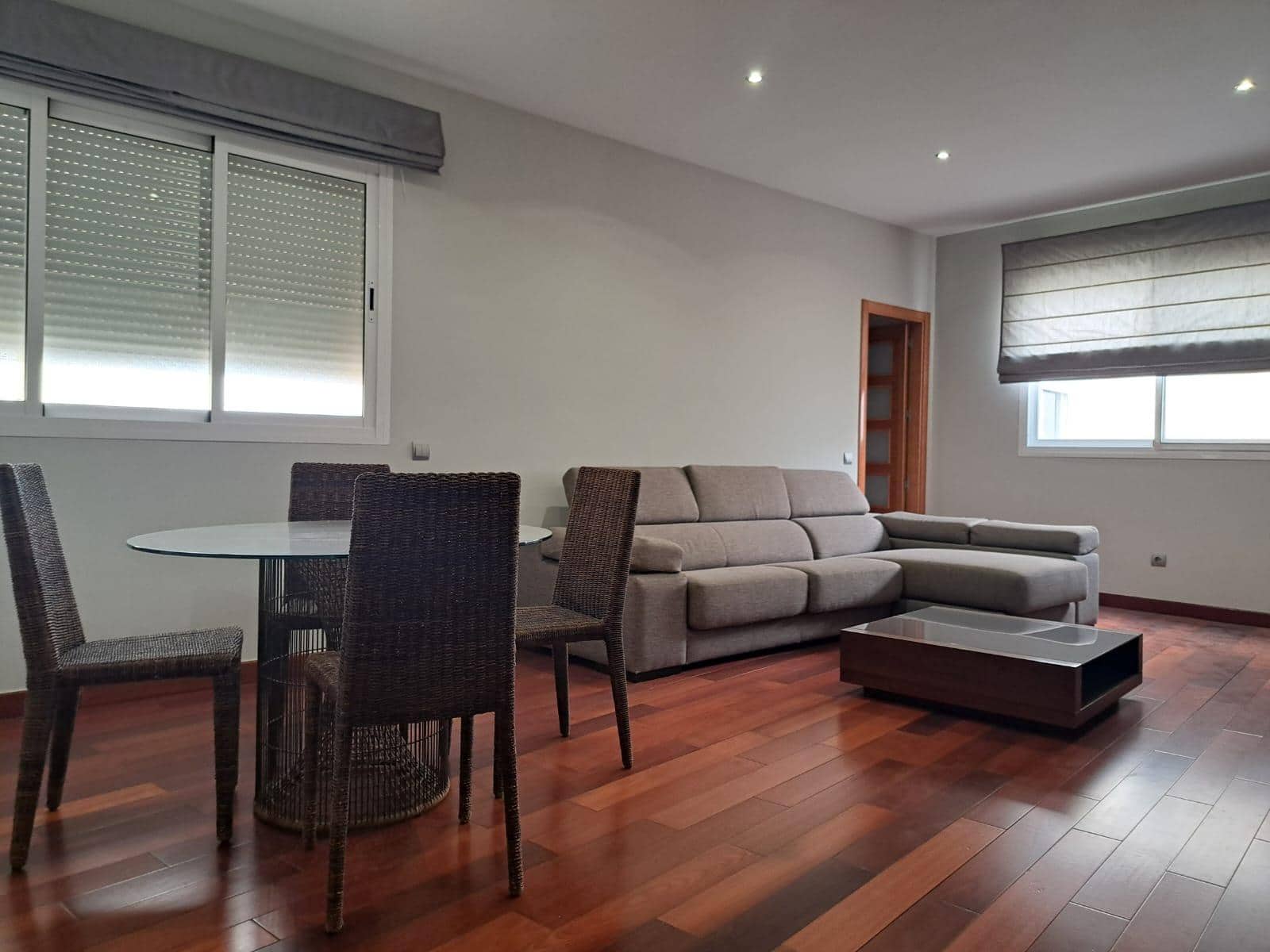 3 soverom Leilighet til leie i Las Palmas de Gran Canaria - € 1 650 (Ref: 9979027)
