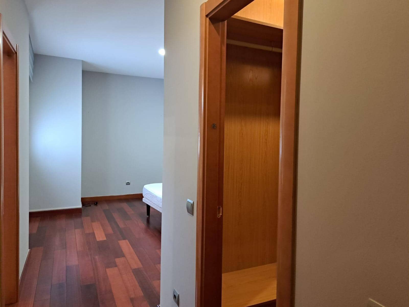 3 soverom Leilighet til leie i Las Palmas de Gran Canaria - € 1 650 (Ref: 9979027)