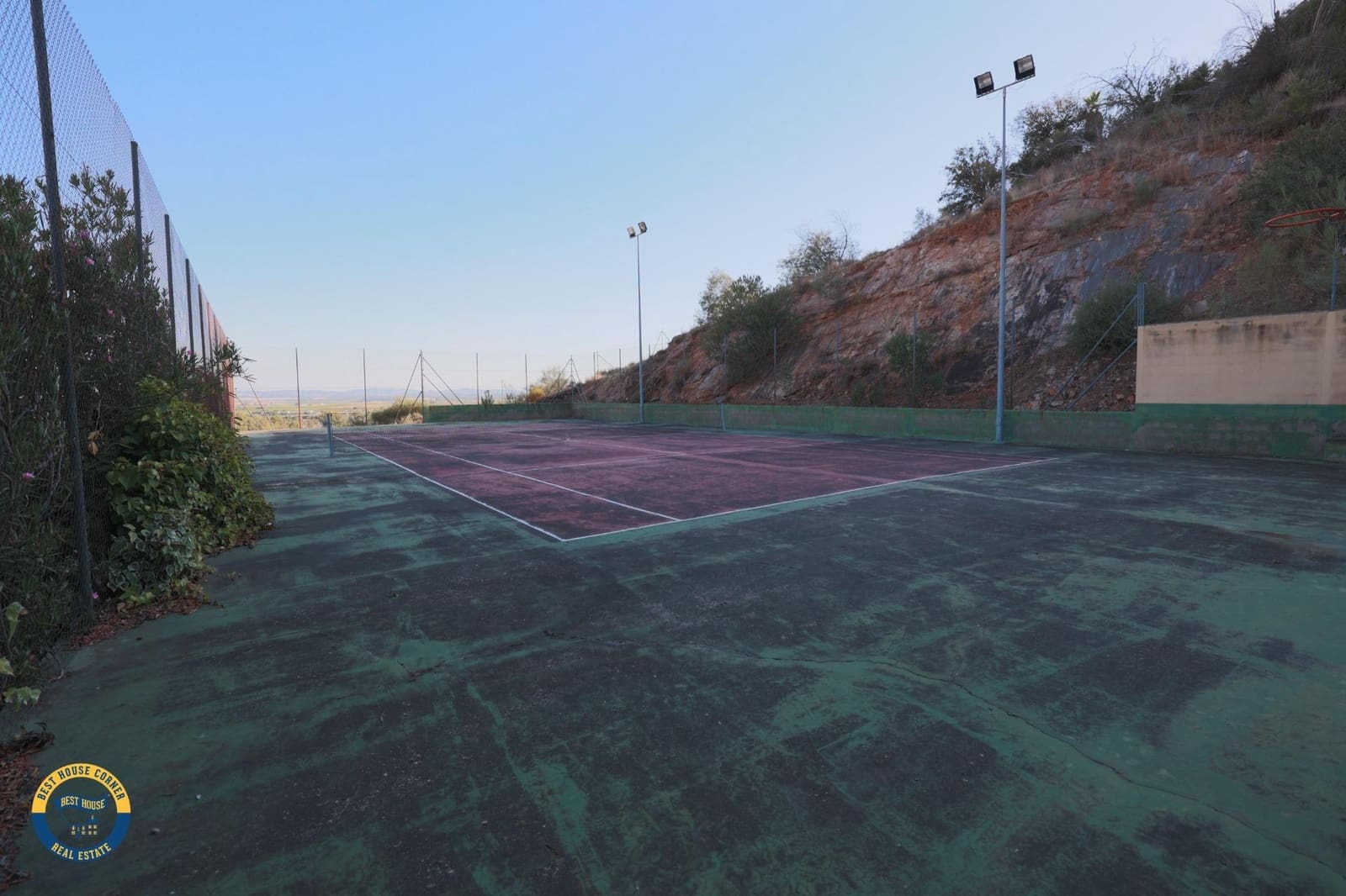 Chalet de 5 habitaciones en Don Benito en venta con piscina garaje - 650.000 € (Ref: 9990852)