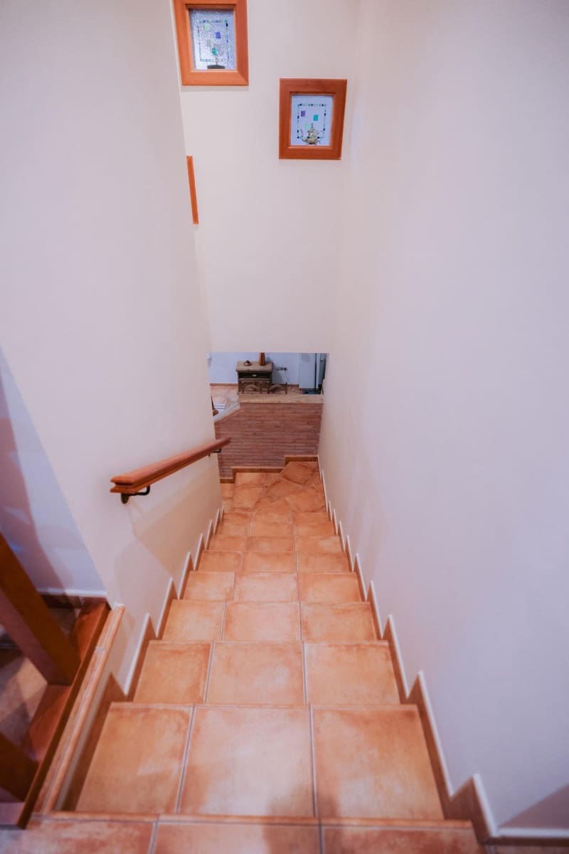 5 bedroom Villa for sale in Don Benito with pool garage - € 650,000 (Ref: 9990852)