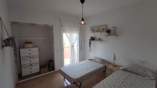 3 soveværelse Penthouse til salg i Coma-Ruga, El Vendrell - € 189.000 (Ref: 9990853)
