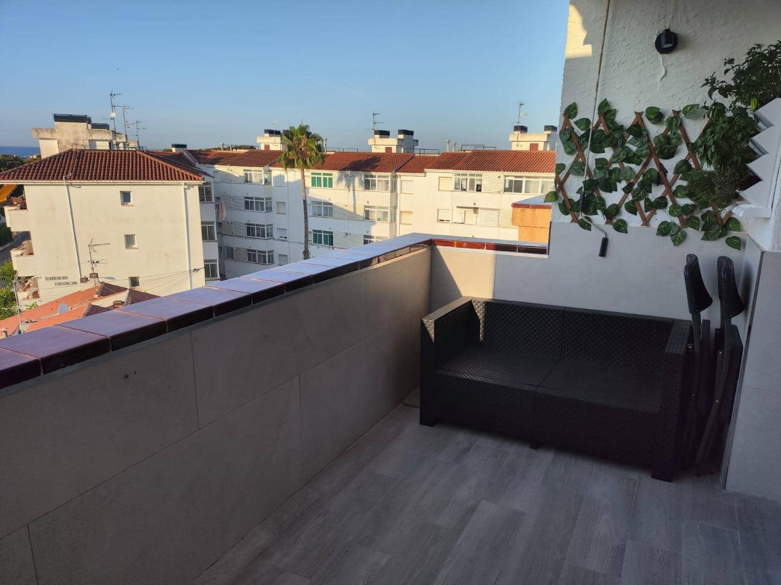 Ático de 3 habitaciones en Coma-Ruga en venta - 189.000 € (Ref: 9990853)