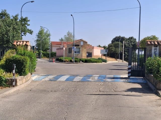 Terrain à Bâtir à vendre à El Casar - 65 000 € (Ref: 9994395)