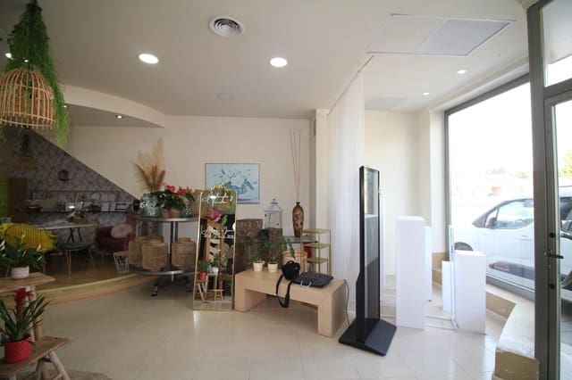 Commercial for sale in Torre-Pacheco - € 127,400 (Ref: 9995857)