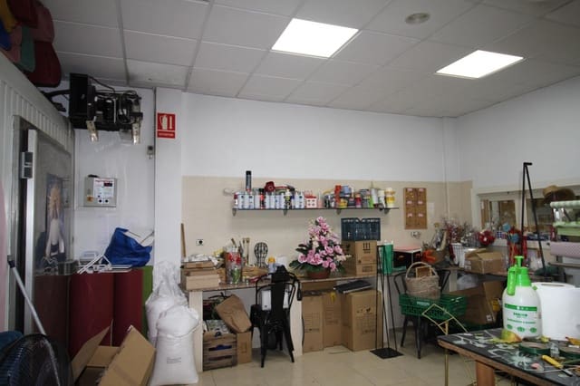 Commercial for sale in Torre-Pacheco - € 127,400 (Ref: 9995857)