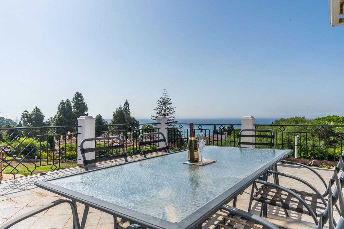 5 soveværelse Villa til salg i El Chaparral med swimmingpool garage - € 1.995.000 (Ref: 10027690)
