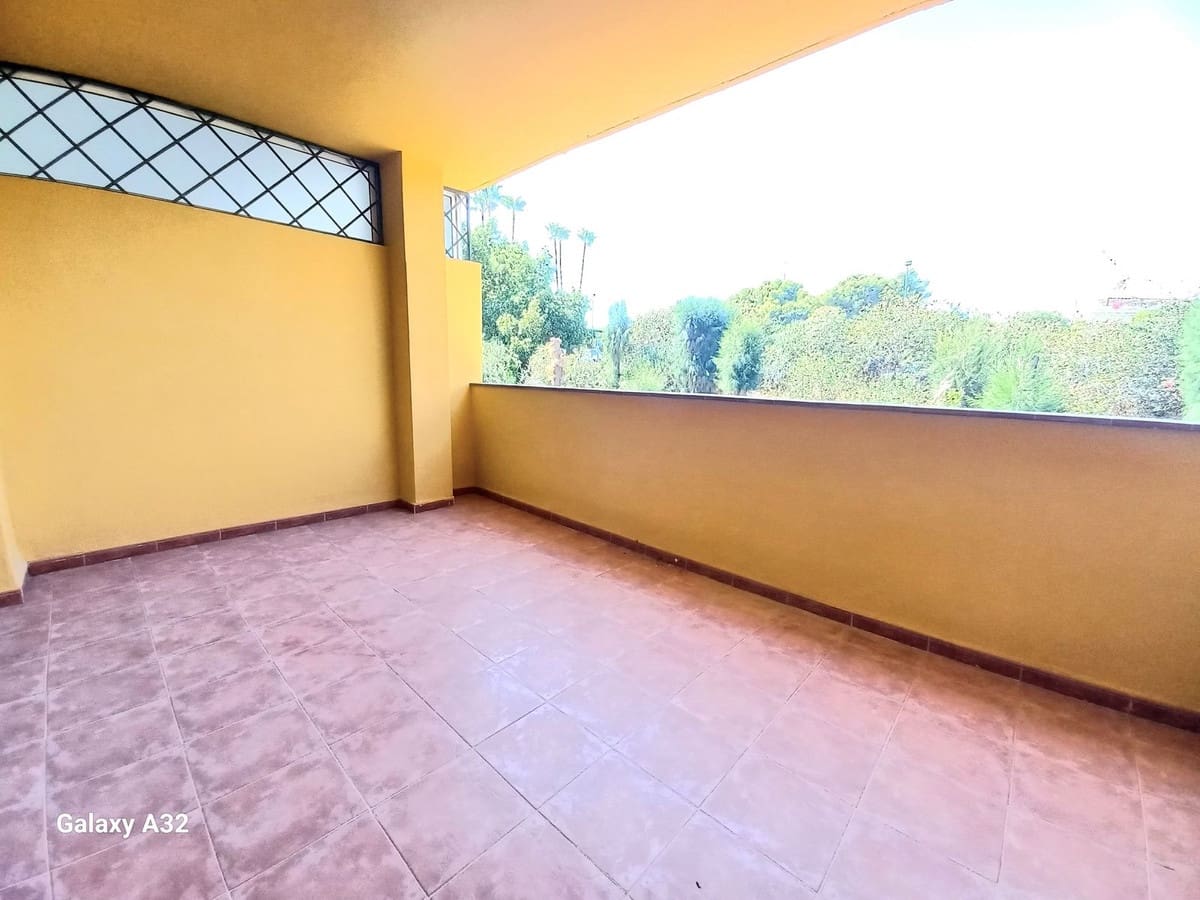 2 bedroom Penthouse for sale in Riviera del Sol with pool garage - € 350,000 (Ref: 10093948)