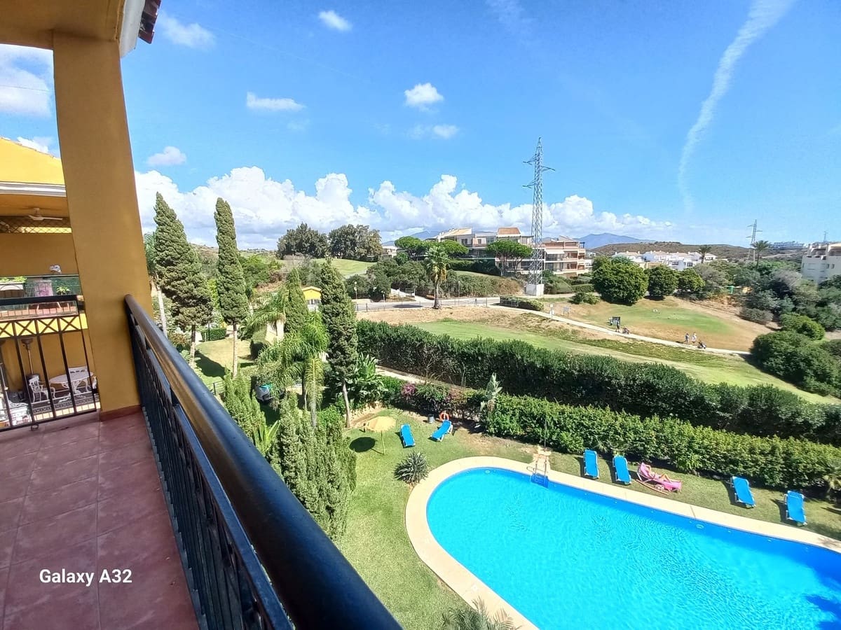 2 bedroom Penthouse for sale in Riviera del Sol with pool garage - € 350,000 (Ref: 10093948)