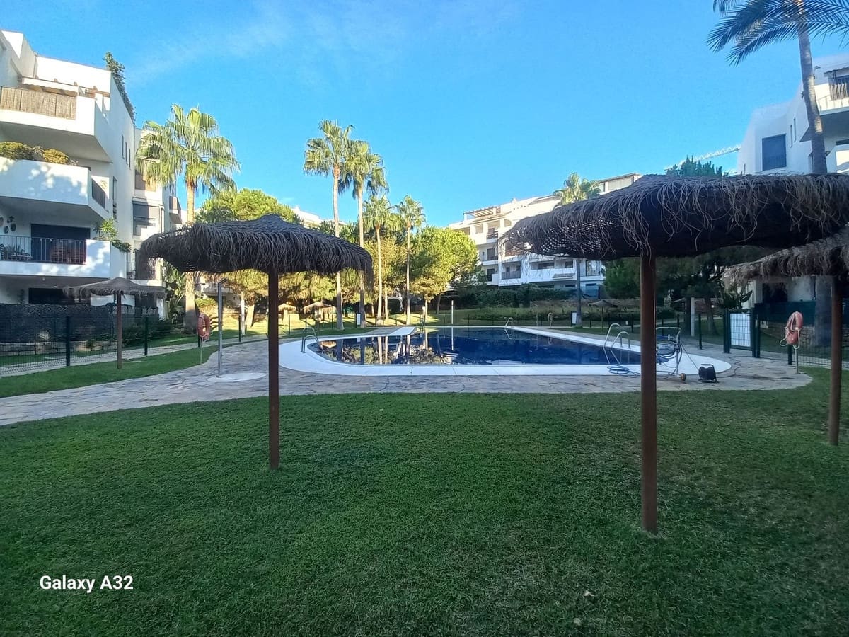 1 makuuhuone Huoneisto myytävänä paikassa La Cala de Mijas mukana uima-altaan 
autotalli - 350 000 € (Ref: 10114438)