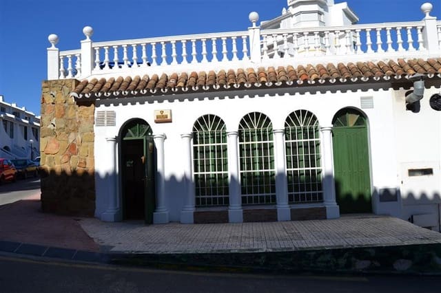 Local Commercial à vendre à Calahonda, Mijas - 290 000 € (Ref: 3764454)