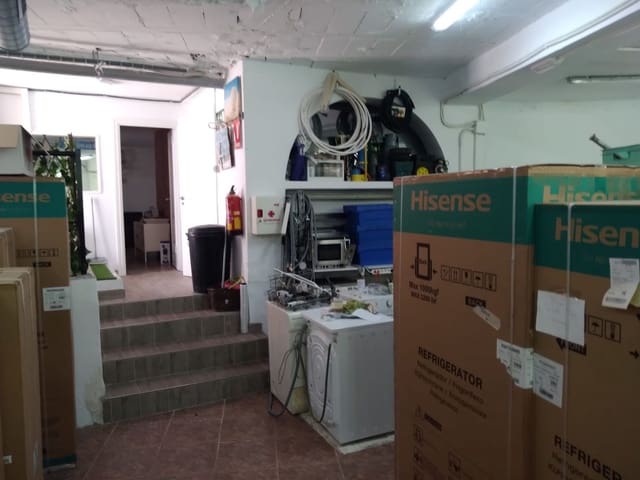 Local Commercial à vendre à Calahonda, Mijas - 290 000 € (Ref: 3764454)