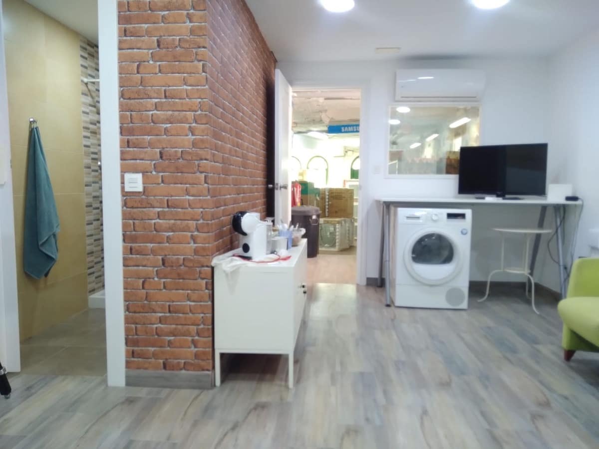 Commercieel te koop in Calahonda - € 290.000 (Ref: 3764454)