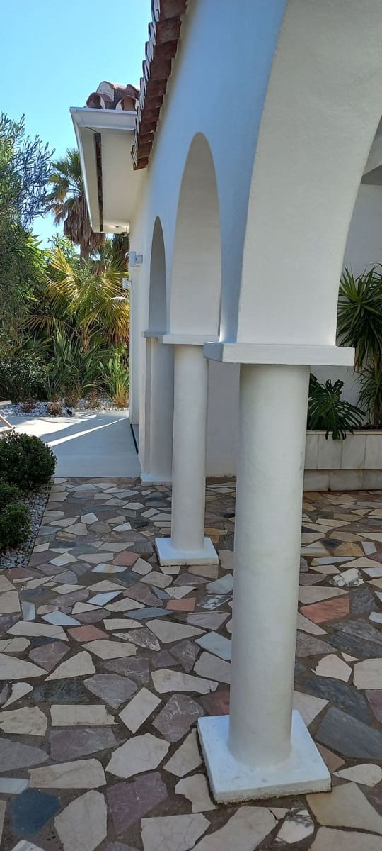   4 soveværelse   ferieVilla i El Chaparral   med   swimmingpool   - € 6.000 (Ref: 5413991)