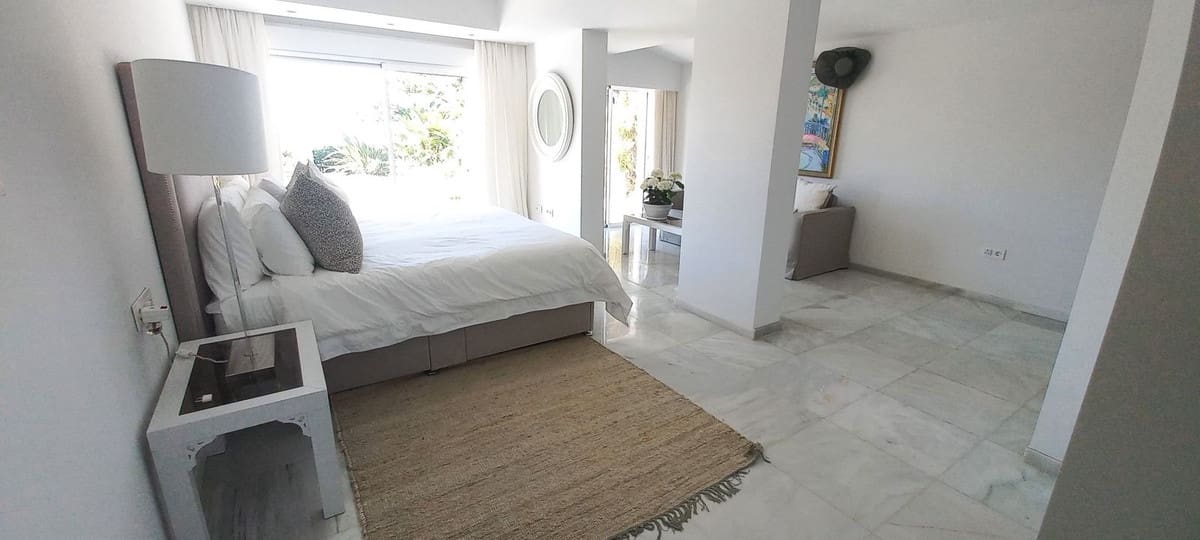 4 bedroom Villa for holiday rental in El Chaparral with pool - € 7,000 (Ref: 5413991)