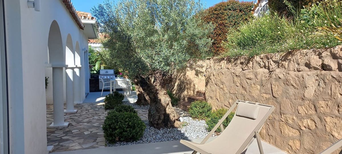 4 bedroom Villa for holiday rental in El Chaparral with pool - € 7,000 (Ref: 5413991)