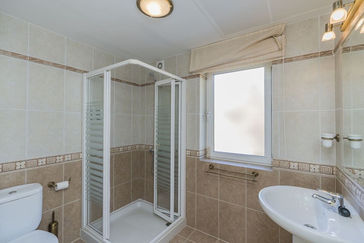 5 soverom Villa til salgs i Valtocado med svømmebasseng garasje - € 1 375 000 (Ref: 6079927)