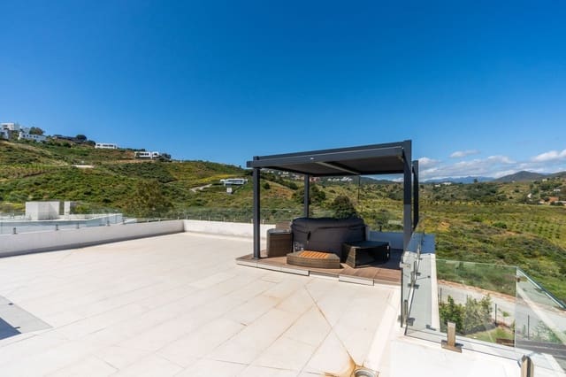 4 Zimmer Villa zu verkaufen in La Cala Golf, Mijas mit Pool Garage - 1.150.000 € (Ref: 8983882)