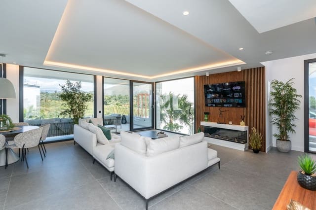 4 soveværelse Villa til salg i La Cala Golf, Mijas med swimmingpool garage - € 1.150.000 (Ref: 8983882)