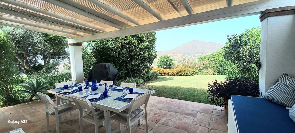 4 soveværelse Villa til salg i La Cala de Mijas med swimmingpool garage - € 1.650.000 (Ref: 9109820)