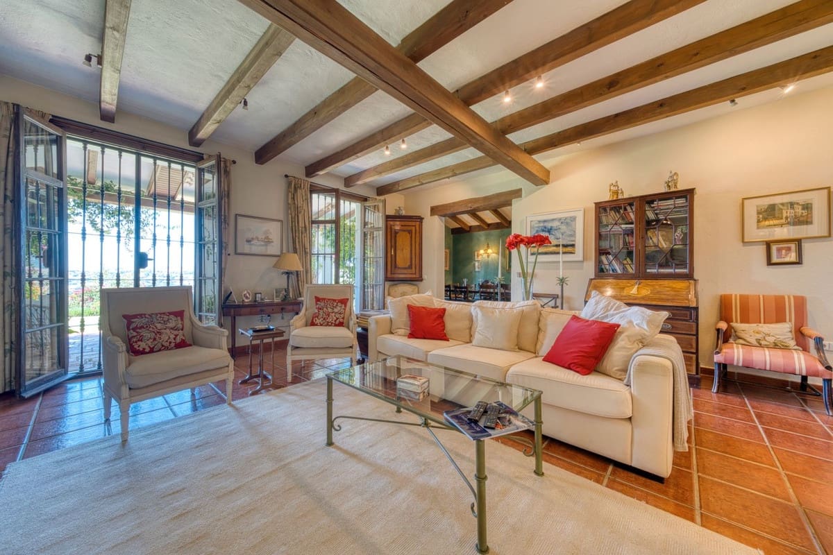 4 slaapkamer Villa te koop in La Cala de Mijas met zwembad garage - € 1.650.000 (Ref: 9109820)