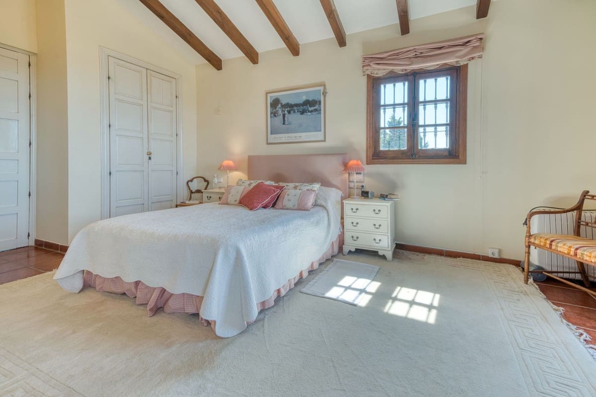 4 Zimmer Villa zu verkaufen in La Cala de Mijas mit Pool Garage - 1.650.000 € (Ref: 9109820)