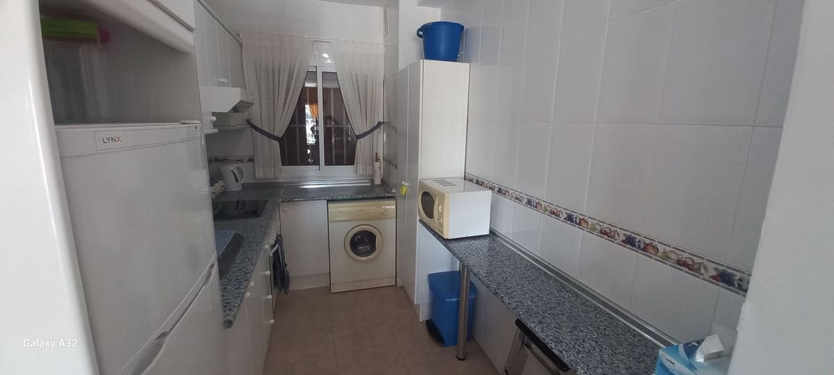 1 makuuhuone Huoneisto myytävänä paikassa La Cala de Mijas mukana uima-altaan - 250 000 € (Ref: 9116536)