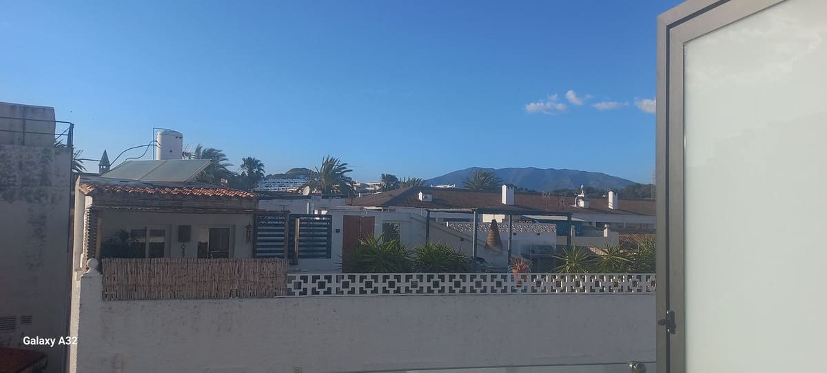 2 soveværelse Lejlighed til salg i La Cala de Mijas - € 390.000 (Ref: 9181949)