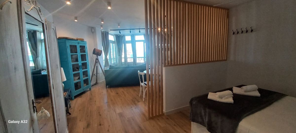 Studio for sale in La Cala de Mijas with pool garage - € 310,000 (Ref: 9296507)