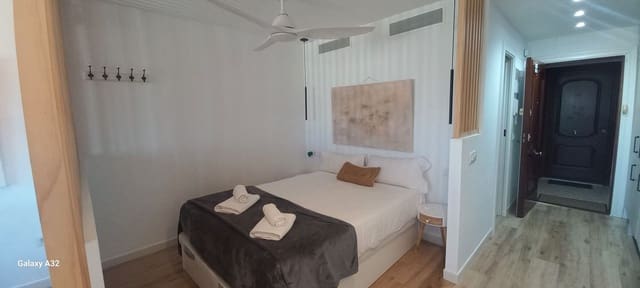 Studio à vendre à La Cala de Mijas, Mijas avec piscine garage - 310 000 € (Ref: 9296507)