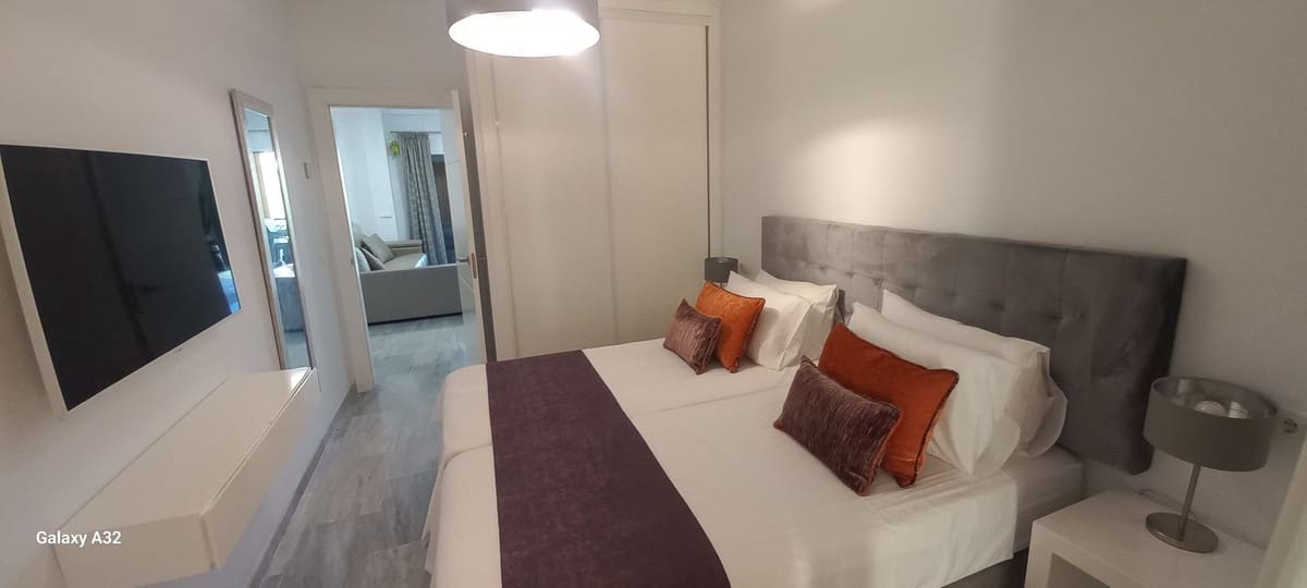 2 soveværelse Lejlighed til salg i Riviera del Sol med swimmingpool garage - € 350.000 (Ref: 9539904)