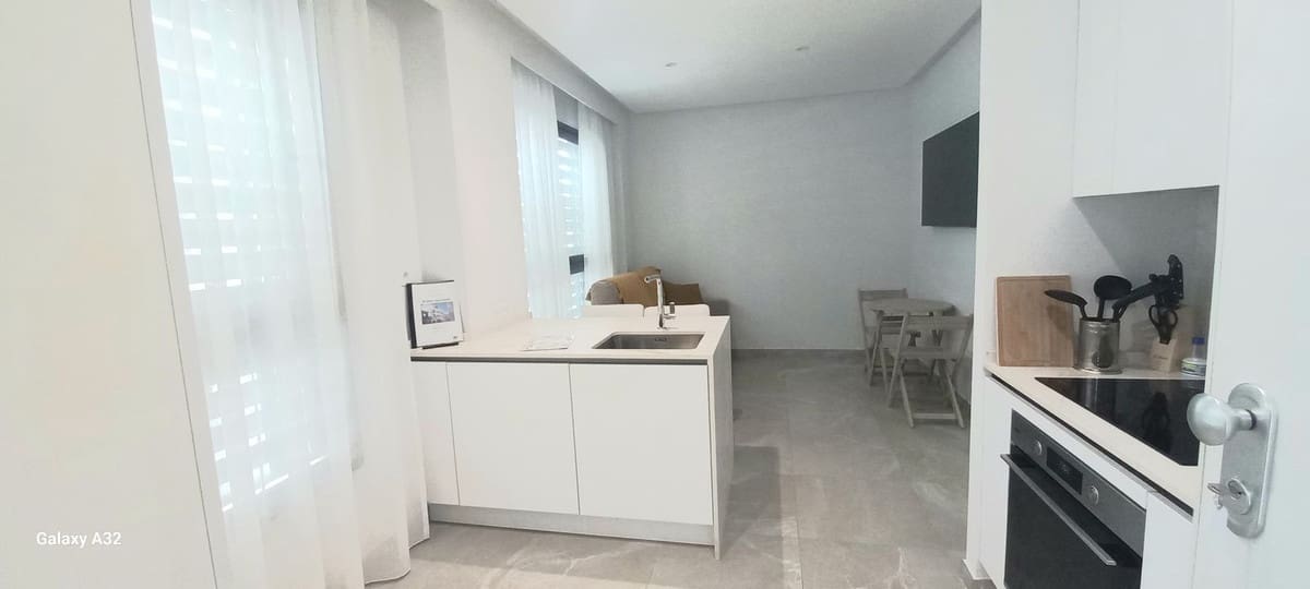 2 slaapkamer Appartement te koop in La Cala de Mijas - € 330.000 (Ref: 9654217)