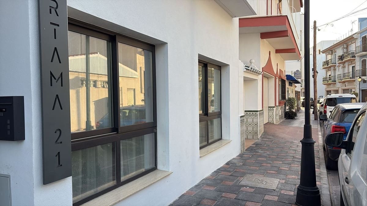 2 slaapkamer Appartement te koop in La Cala de Mijas - € 330.000 (Ref: 9654217)