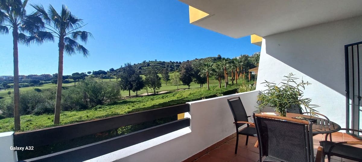 2 Zimmer Apartment zu verkaufen in La Cala de Mijas mit Pool Garage - 310.000 € (Ref: 9714337)