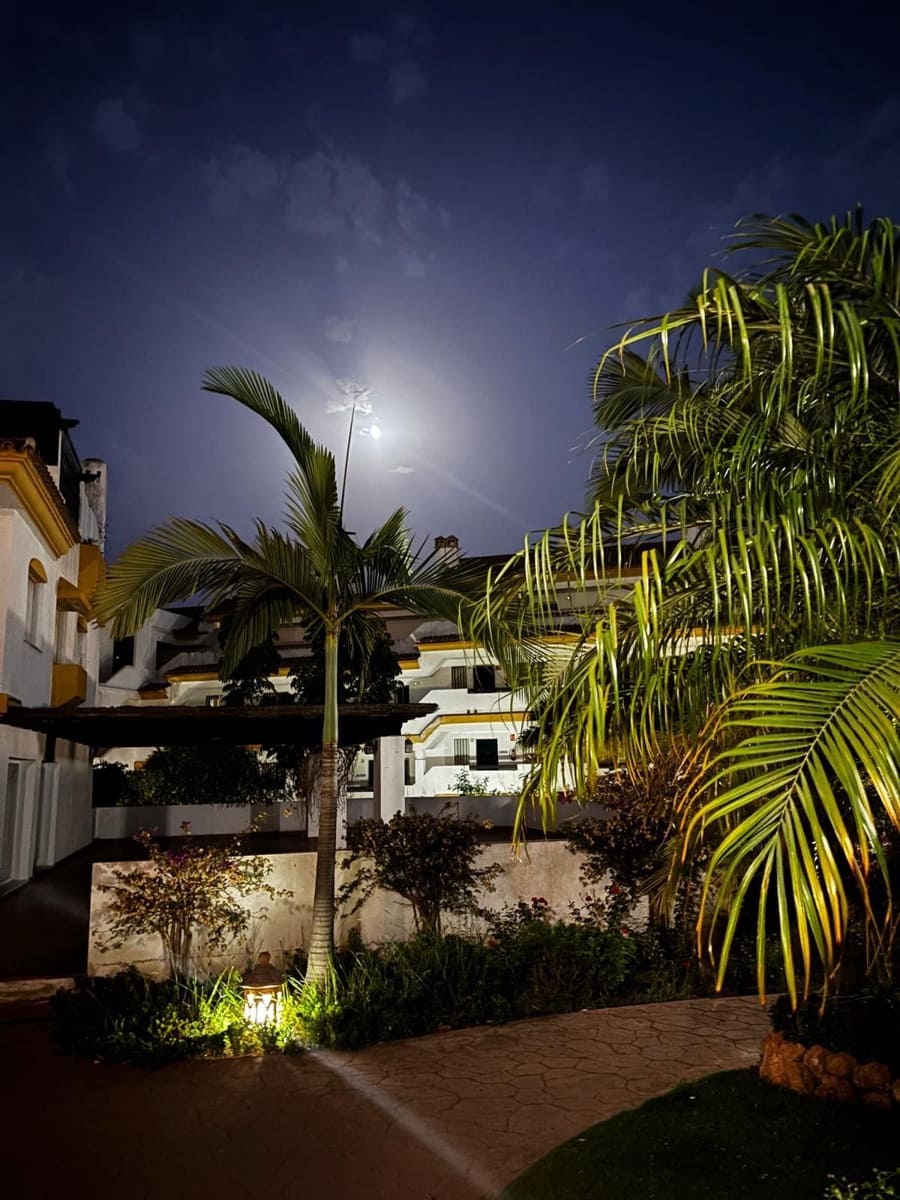 2 Zimmer Apartment zu verkaufen in La Cala de Mijas mit Pool Garage - 310.000 € (Ref: 9714337)