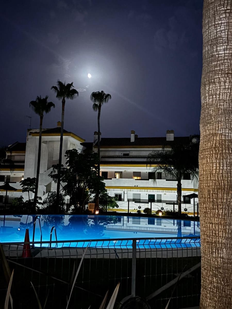 2 Zimmer Apartment zu verkaufen in La Cala de Mijas mit Pool Garage - 310.000 € (Ref: 9714337)