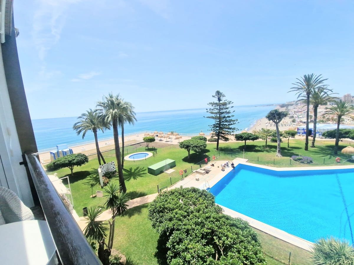 1 bedroom Studio for sale in Torremolinos with pool garage - € 420,000 (Ref: 9861017)