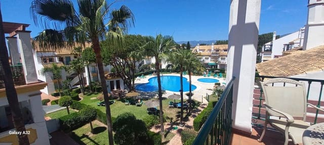 3 soveværelse Lejlighed til salg i Carib Playa, Marbella med swimmingpool garage - € 630.000 (Ref: 9872113)