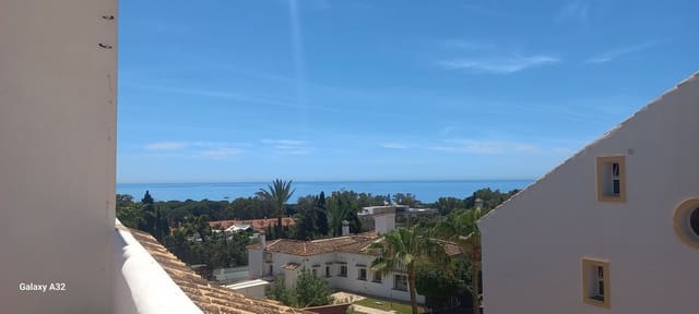 3 chambre Appartement à vendre à Carib Playa, Marbella avec piscine garage - 630 000 € (Ref: 9872113)