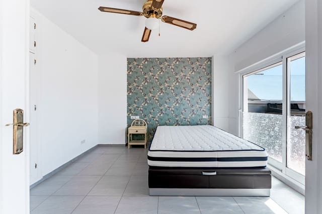 2 soveværelse Lejlighed til salg i Riviera del Sol, Mijas med swimmingpool garage - € 310.000 (Ref: 9898474)