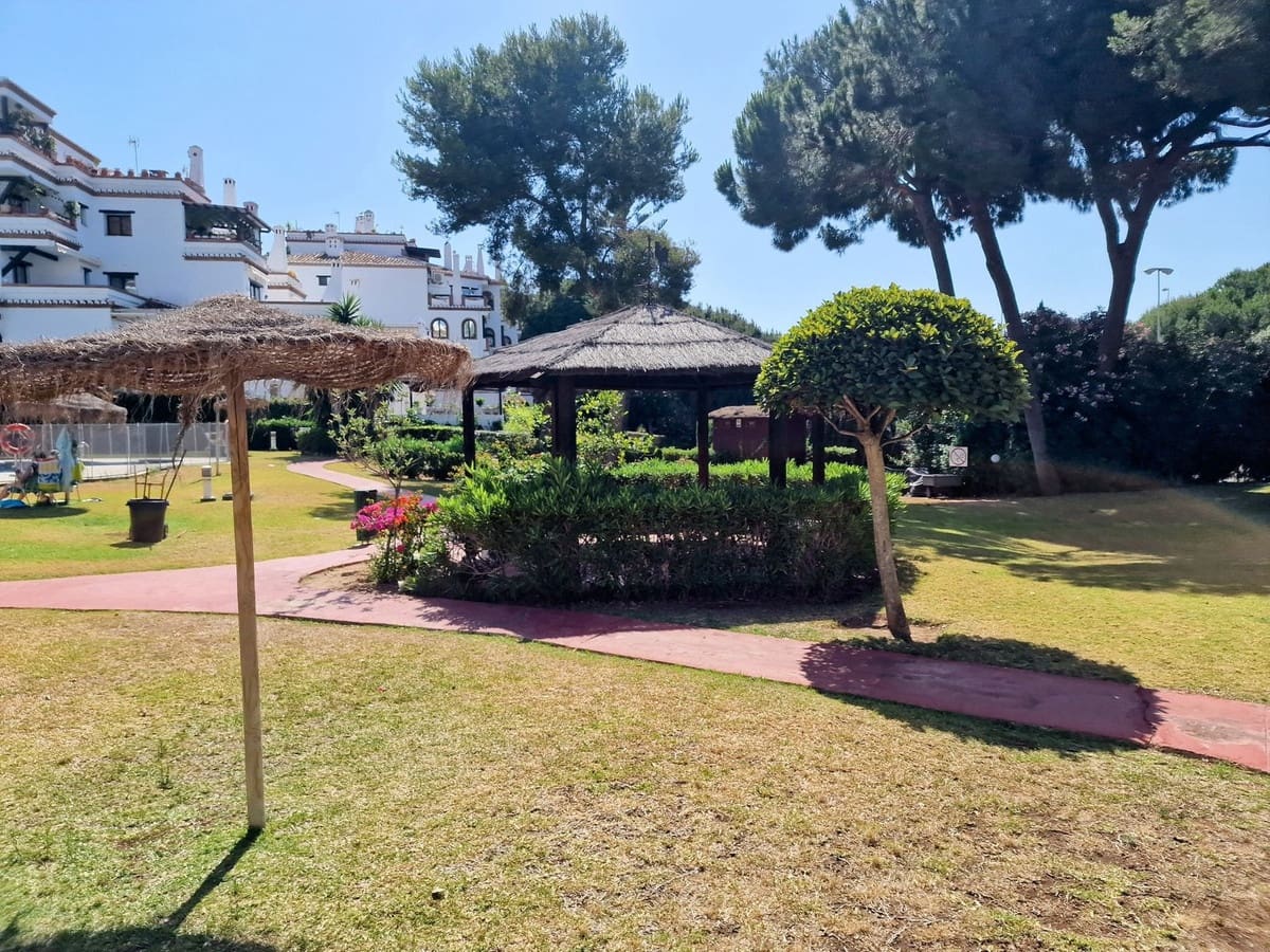 2 chambre Appartement à vendre à Calahonda avec piscine garage - 399 000 € (Ref: 9928494)