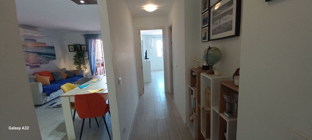 2 soveværelse Lejlighed til salg i La Reserva med swimmingpool garage - € 365.000 (Ref: 9972300)