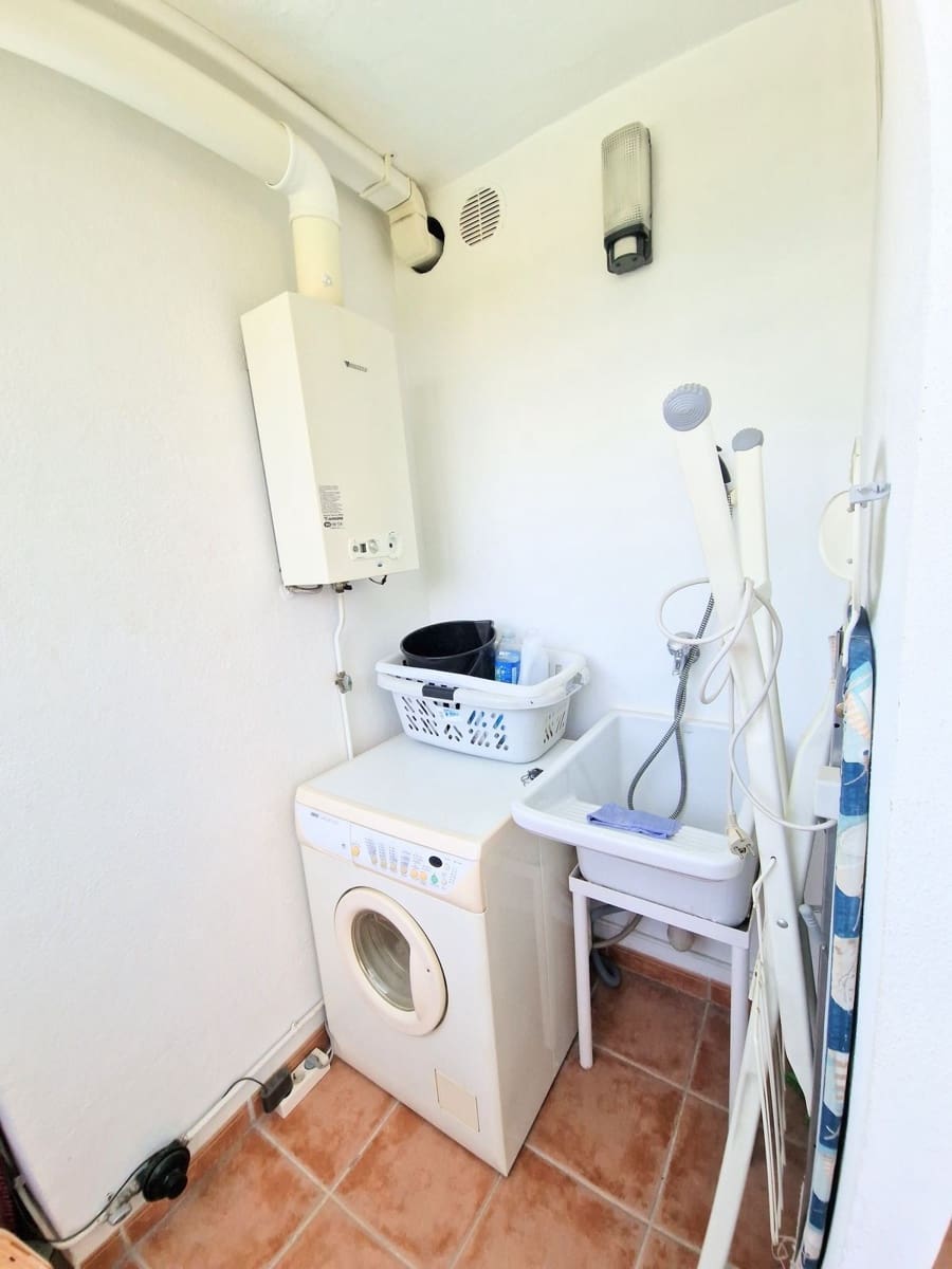 4 soverom Leilighet til salgs i Fuengirola med svømmebasseng garasje - € 849 000 (Ref: 9976165)