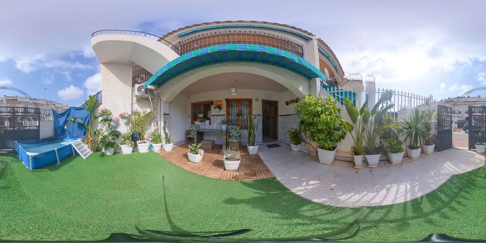 2 soveværelse Bungalow til salg i Los Alcazares - € 115.000 (Ref: 10049291)