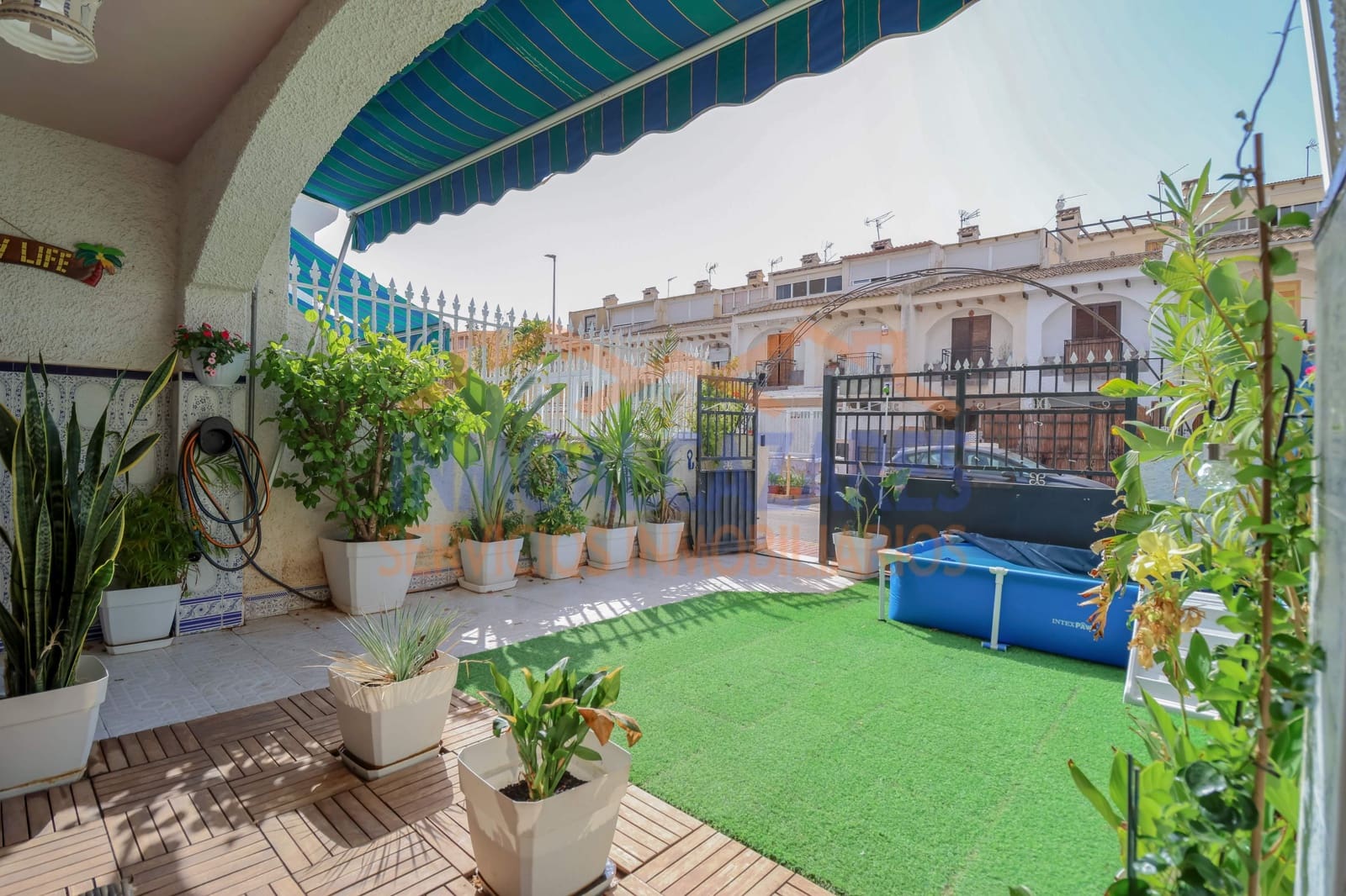2 soveværelse Bungalow til salg i Los Alcazares - € 115.000 (Ref: 10049291)