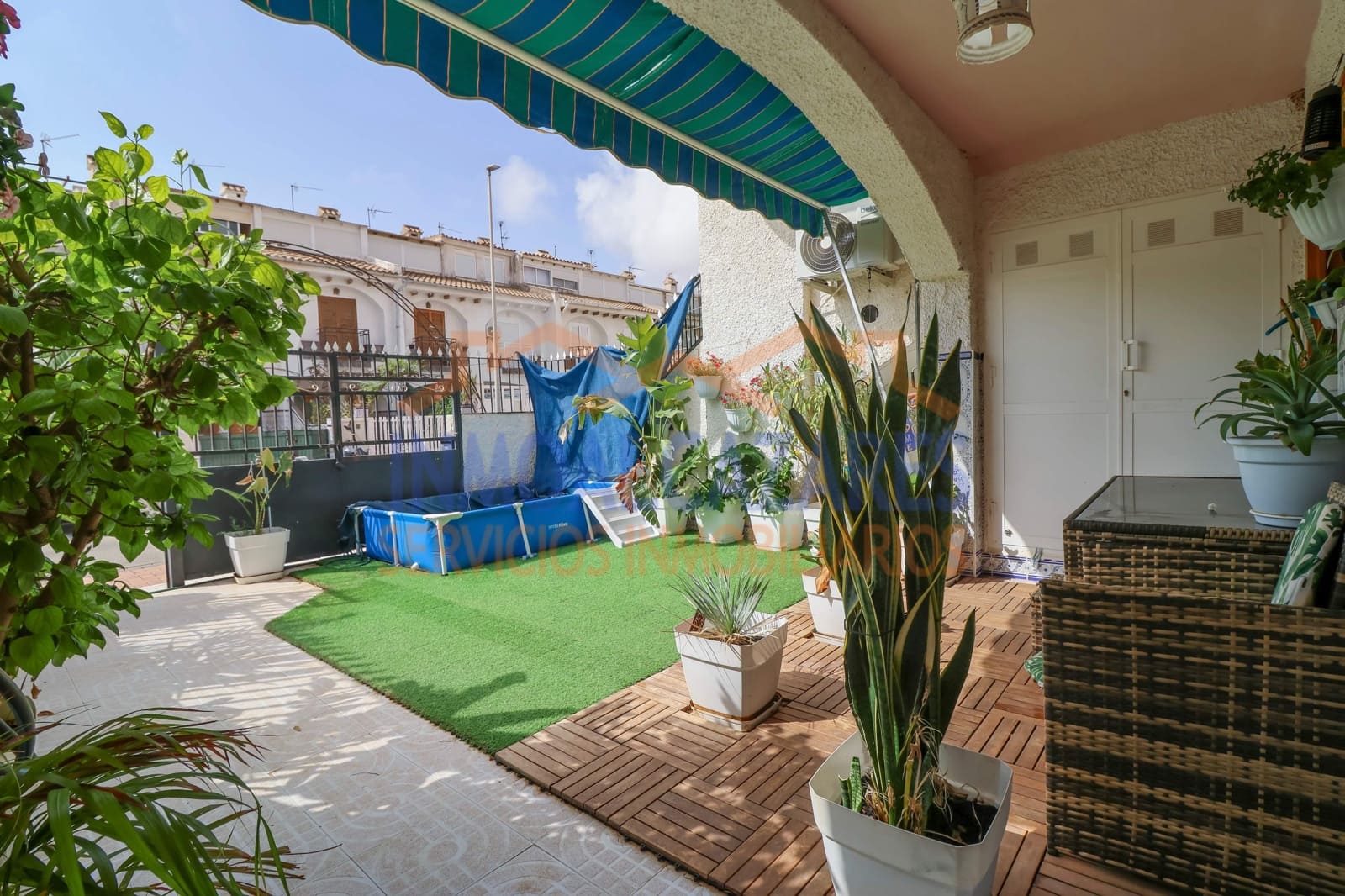 2 soveværelse Bungalow til salg i Los Alcazares - € 115.000 (Ref: 10049291)