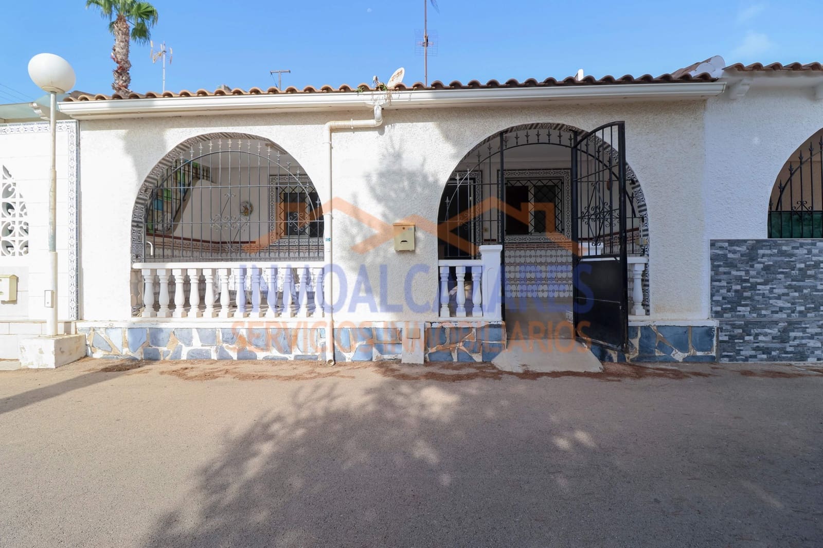 2 bedroom Villa for sale in Los Narejos - € 108,000 (Ref: 10059157)