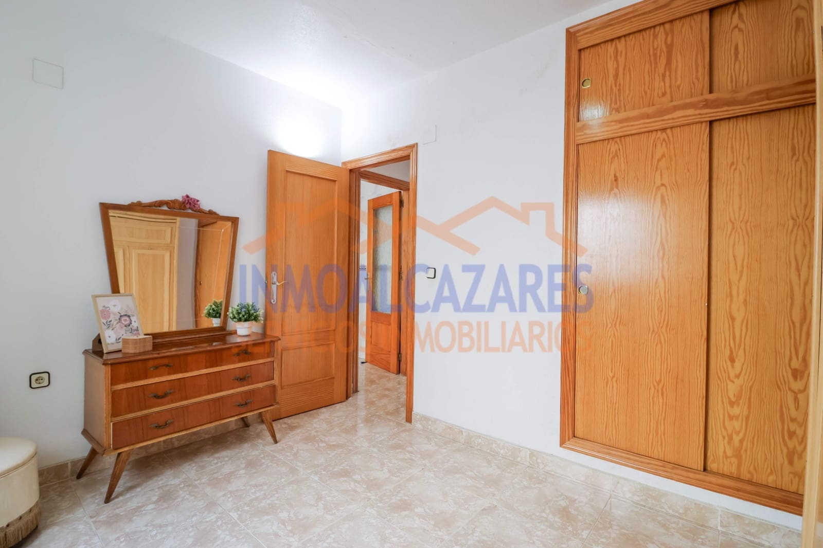 3 bedroom Apartment for sale in Los Alcazares with garage - € 149,900 (Ref: 10089730)