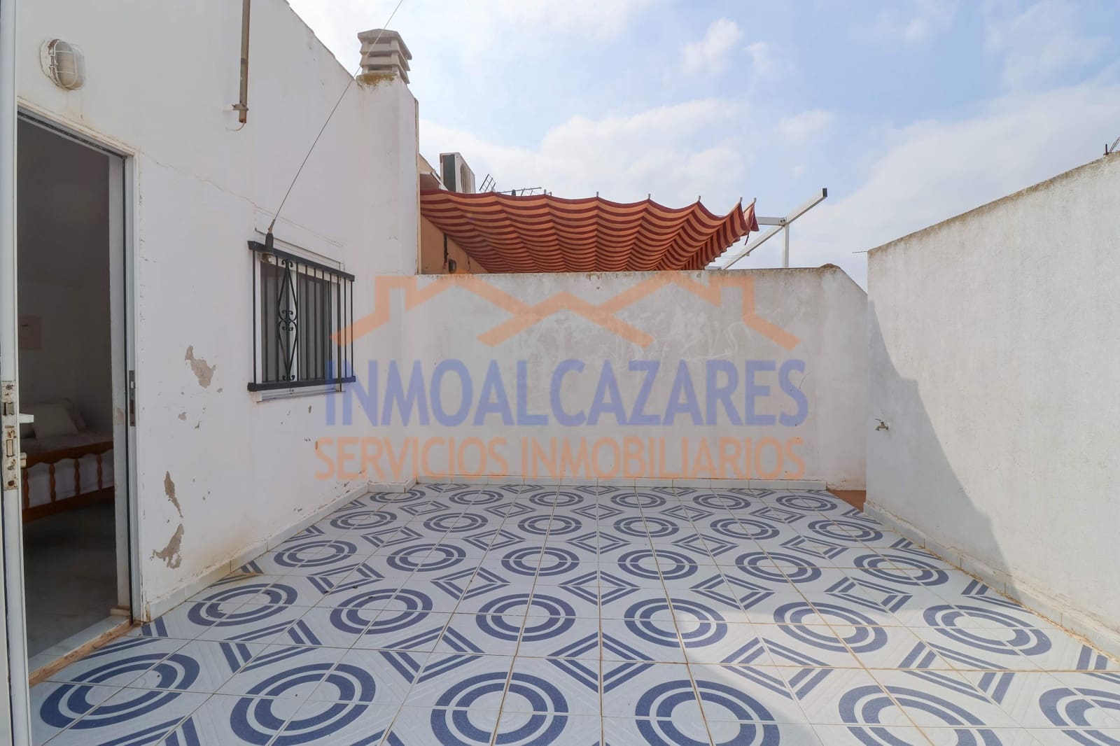 3 bedroom Apartment for sale in Los Alcazares with garage - € 149,900 (Ref: 10089730)