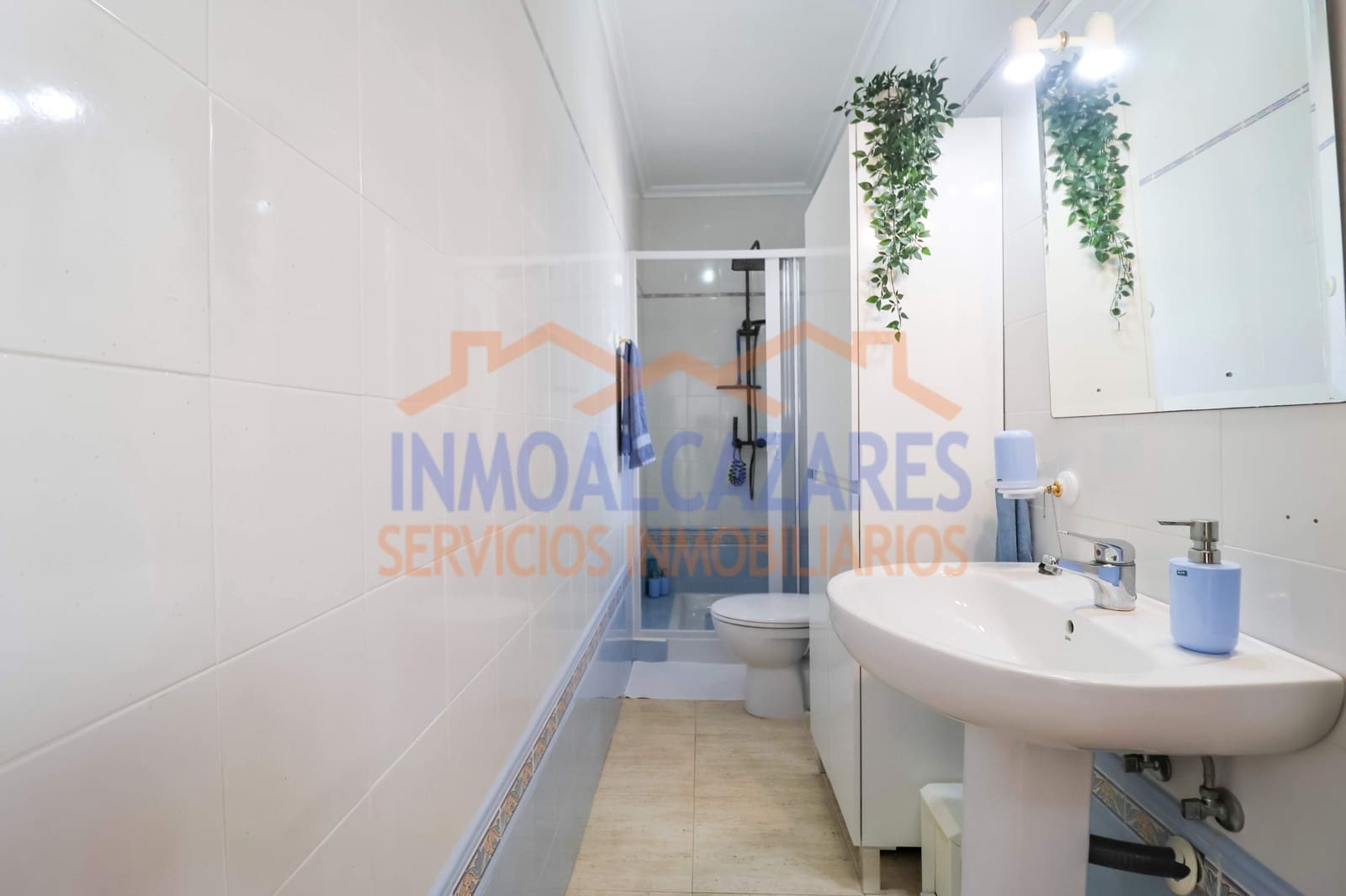 2 bedroom Apartment for sale in El Carmoli with pool - € 169,500 (Ref: 10132033)